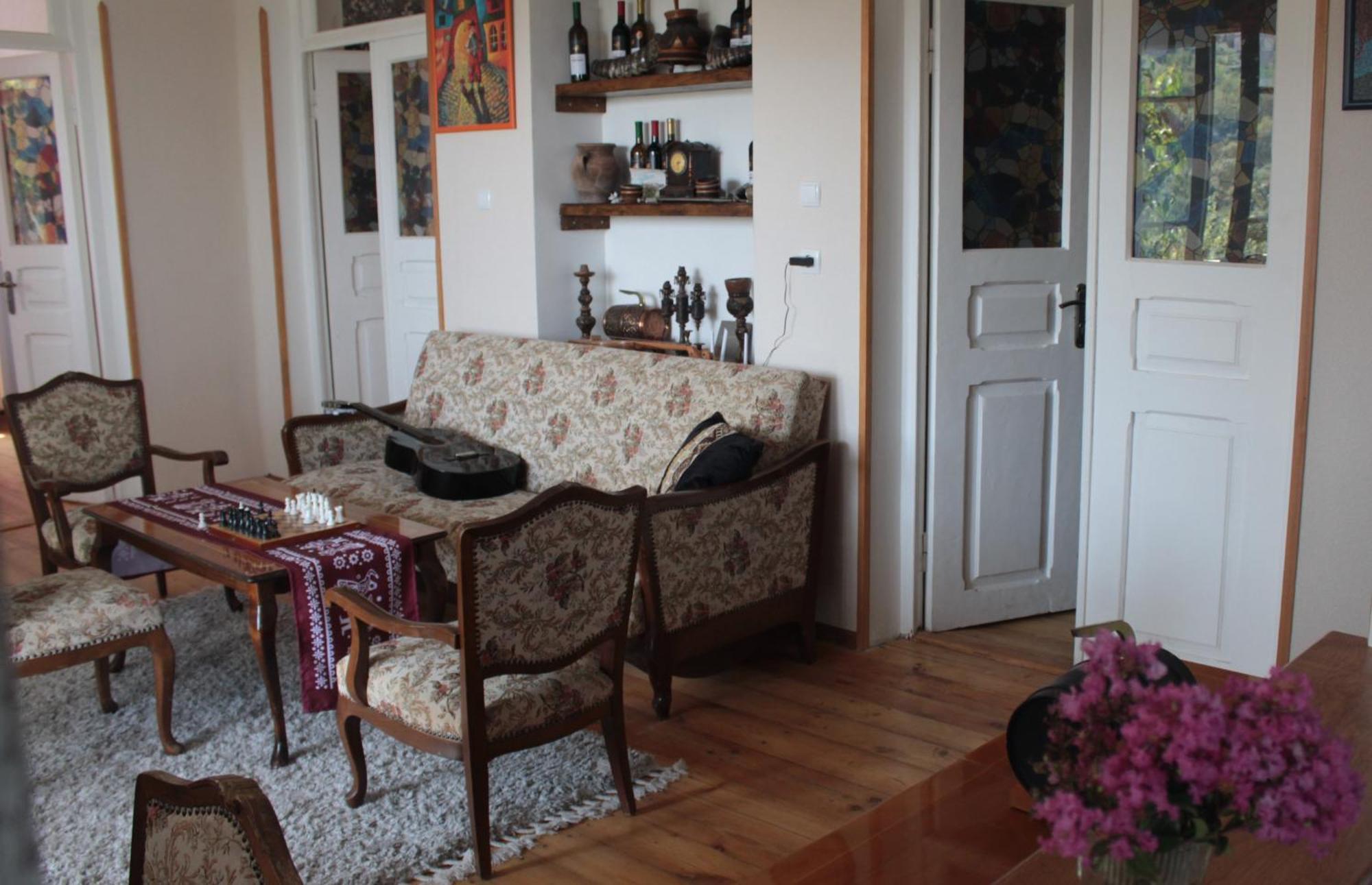 Tuta House Sighnaghi Hotel Екстериор снимка